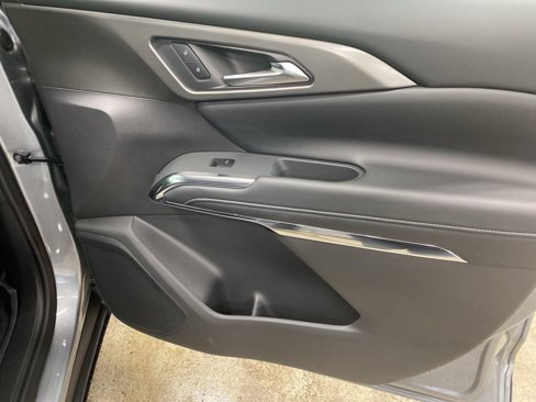 New 2026 Chevrolet Traverse LT w/ LPO, Floor Liner Package image 25
