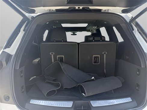 Used 2023 Cadillac XT6 Luxury image 9