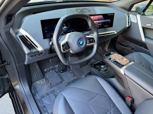 Used 2023 BMW iX M60 w/ Executive Package image 19