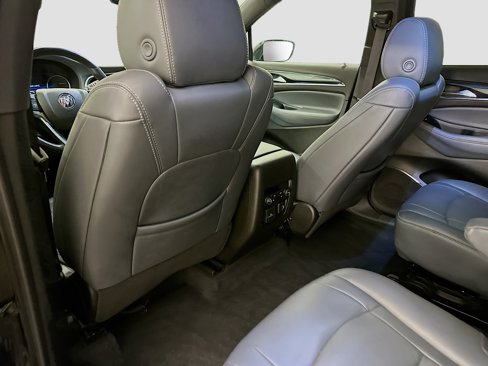 Used 2024 Buick Enclave Premium image 28
