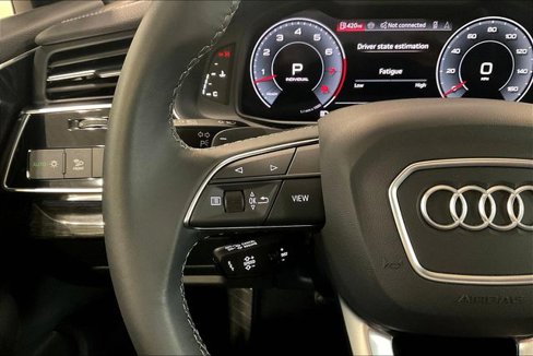 Certified 2025 Audi Q7 3.0T Premium w/ Convenience Package image 17