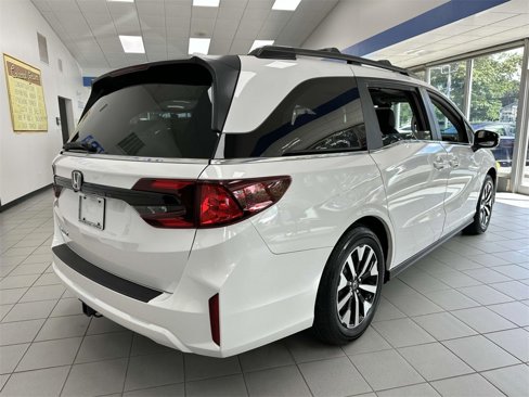 New 2026 Honda Odyssey EX-L image 4