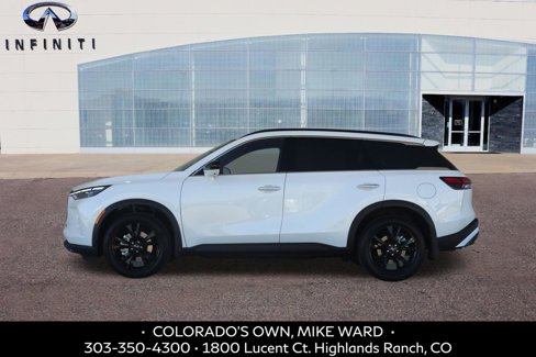 New 2025 INFINITI QX60 Luxe w/ Black Edition image 2