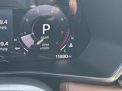 Certified 2024 GMC Canyon AT4 w/ AT4 Premium Package image 23
