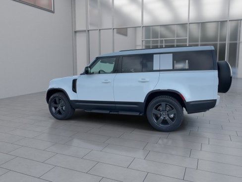 New 2025 Land Rover Defender 130 S image 6