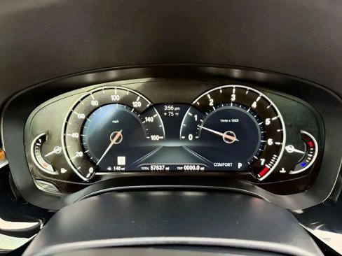 Used 2018 BMW 540i xDrive w/ M Sport Package image 19