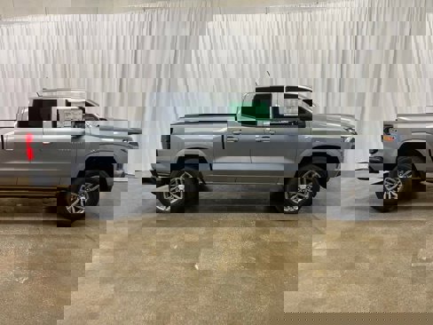New 2026 Chevrolet Colorado LT w/ LT Convenience Package image 2