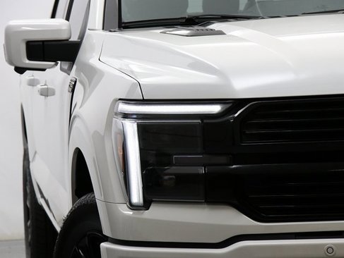 New 2025 Ford F150 Platinum w/ Equipment Group 702A High image 4