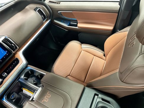 New 2025 Ford Expedition Max King Ranch image 24