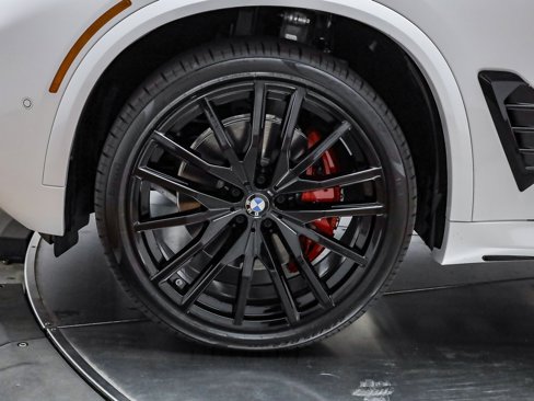 New 2026 BMW X5 sDrive40i w/ M Sport Package image 12