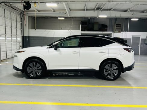 New 2025 Nissan Murano SL image 15