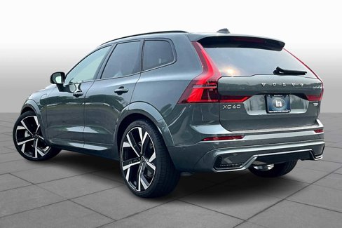 New 2026 Volvo XC60 T8 Ultra image 3