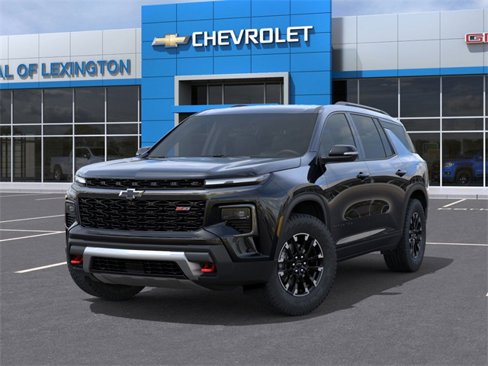 New 2026 Chevrolet Traverse Z71 w/ Driver Confidence Package image 6