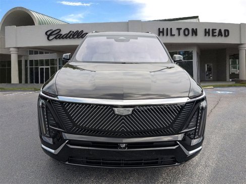 New 2026 Cadillac Vistiq Luxury w/ LPO, Floor Liner Package image 9