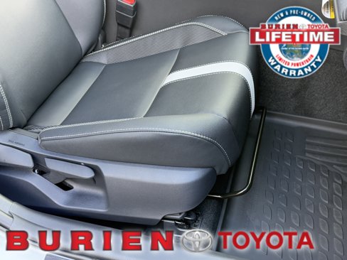 New 2026 Toyota Camry Hybrid w/ Multimedia Upgrade Package image 20