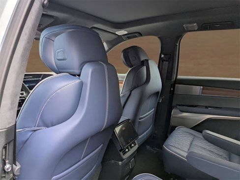 New 2026 Cadillac Vistiq Premium Luxury image 14