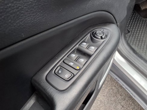 Used 2019 Jeep Compass Altitude image 22