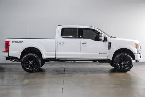 Used 2022 Ford F250 Platinum w/ Tremor Off-Road Package image 9