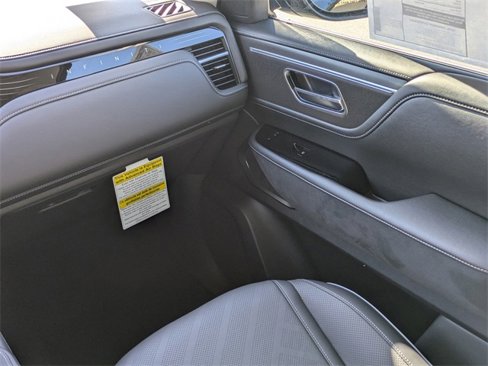 New 2025 INFINITI QX80 Luxe image 20
