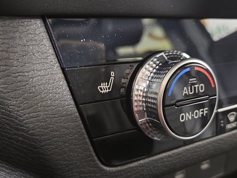 New 2025 Mitsubishi Outlander SE image 26