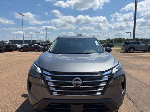 New 2026 Nissan Rogue S image 6