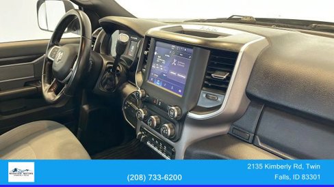 Used 2022 RAM 3500 Big Horn w/ Level A Equipment Group image 43