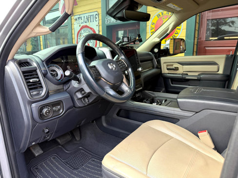 Used 2019 RAM 3500 Limited image 14