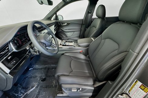 New 2025 Audi Q7 3.0T Prestige image 18