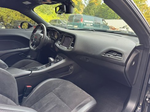 Used 2019 Dodge Challenger R/T Scat Pack image 28