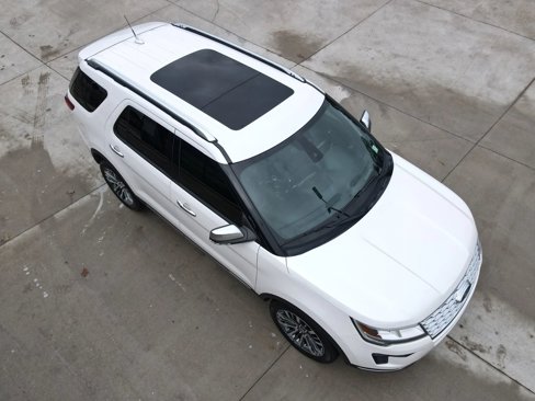 Used 2019 Ford Explorer Platinum image 58