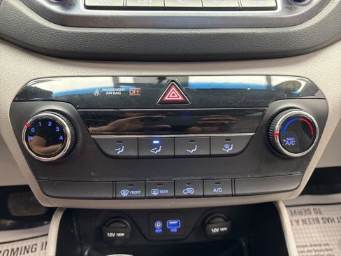 Used 2017 Hyundai Tucson SE image 19