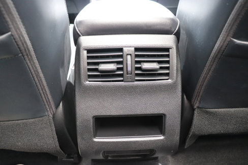 Used 2024 Mitsubishi Outlander 4WD Plug-In Hybrid image 23