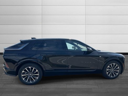 New 2026 Cadillac Lyriq Premium Sport image 6