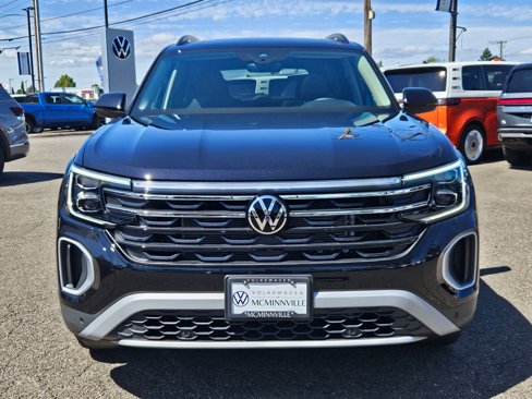 New 2025 Volkswagen Atlas Peak Edition SE image 8