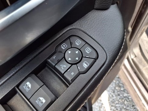 Used 2025 RAM 2500 Lone Star image 22