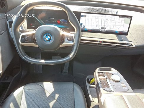 Used 2025 BMW iX xDrive50 image 10