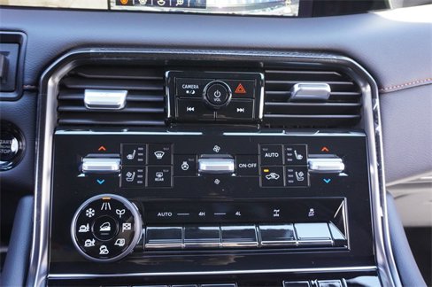 New 2025 Nissan Armada PRO-4X w/ Pro-4X Premium Package image 5