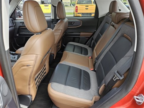 Used 2023 Ford Bronco Sport Outer Banks w/ Tech Package image 9