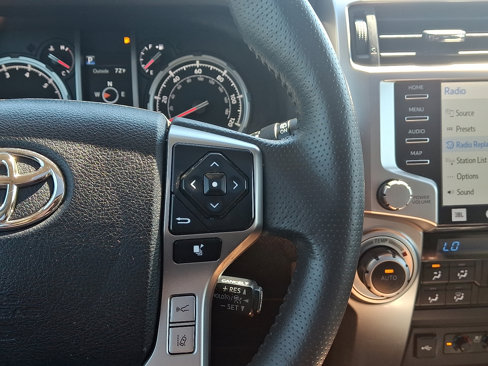 Used 2022 Toyota 4Runner Limited image 23