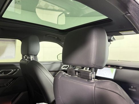 Used 2026 Land Rover Range Rover Velar S image 26
