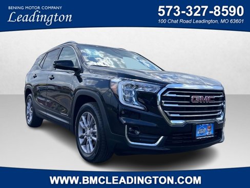 Used 2024 GMC Terrain SLT image 1