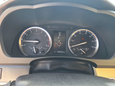 Used 2015 Toyota Highlander Limited image 9