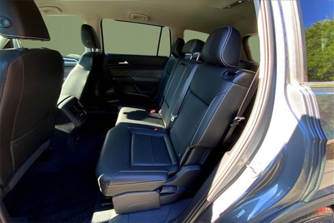 Used 2023 Volkswagen Atlas SE image 19