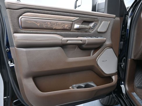 Used 2025 RAM 1500 Limited image 11