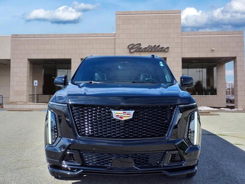 Used 2025 Cadillac Escalade V image 2