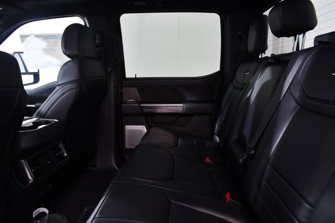 New 2025 Ford F350 Platinum w/ FX4 Off-Road Package image 21