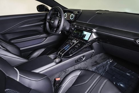 New 2026 Aston Martin V8 Vantage Coupe image 16