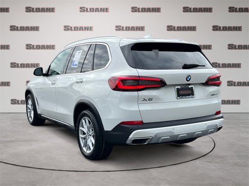 Certified 2022 BMW X5 xDrive40i w/ Parking Assistance Package image 3