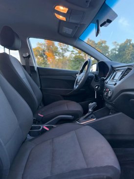 Used 2018 Hyundai Accent SE image 17