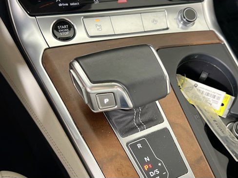 Used 2022 Audi A6 Premium Plus w/ Premium Plus Package image 16